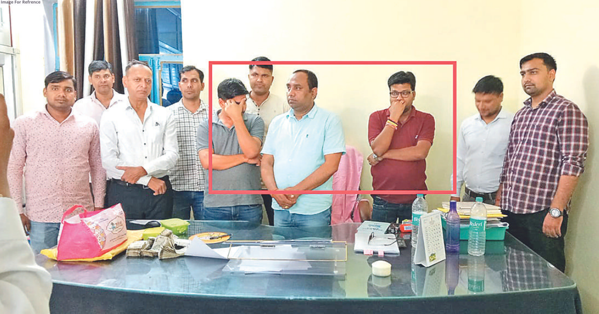 PHED XEN, 2 others held with bribe of over Rs 3L in Bh’pur